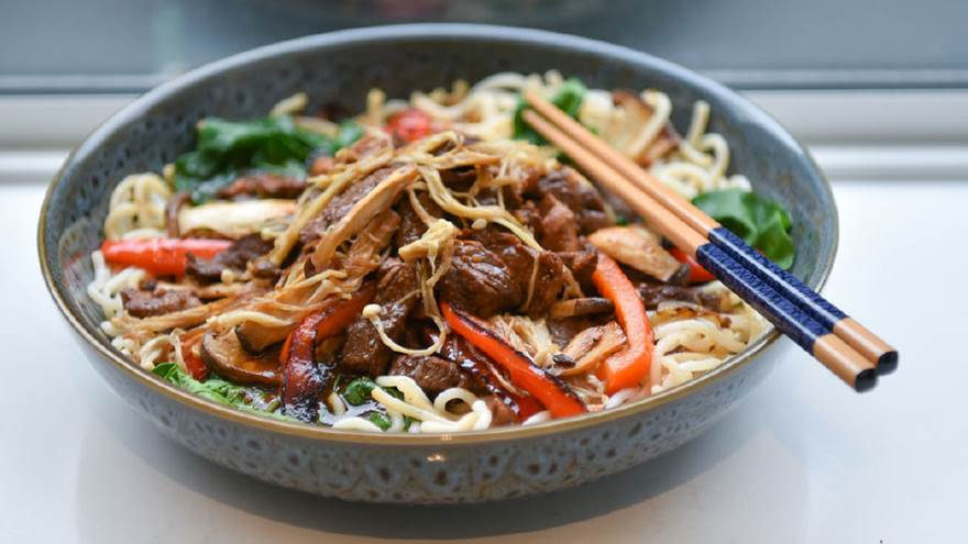 Lamb and mushroom stirfry